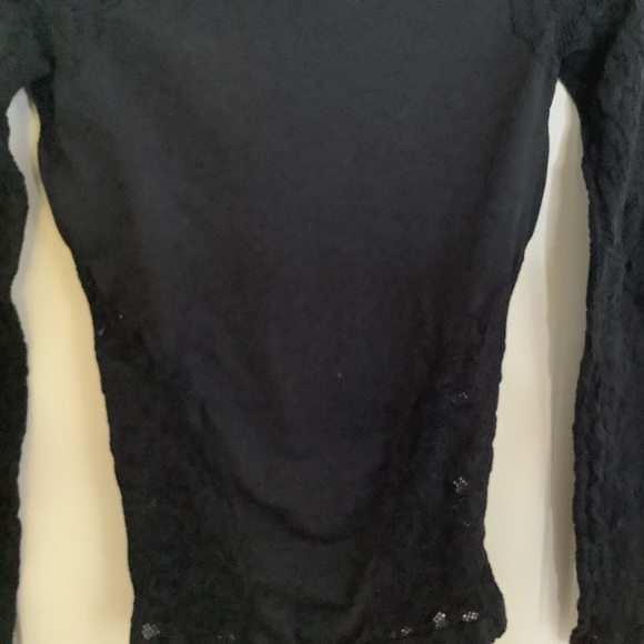 NWOT New Free people mock neck lace sleeve, size XS, color black - Picture 6 of 10
